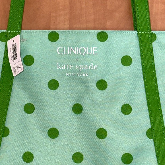 Kate Spade Clinique Tote Green w/ Green Polka Dots.  NWT - Picture 2 of 4